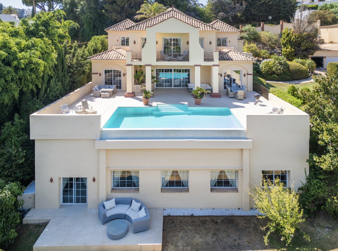 Villa in Benahavis, Andalusia, Spain 2 - 16193584
