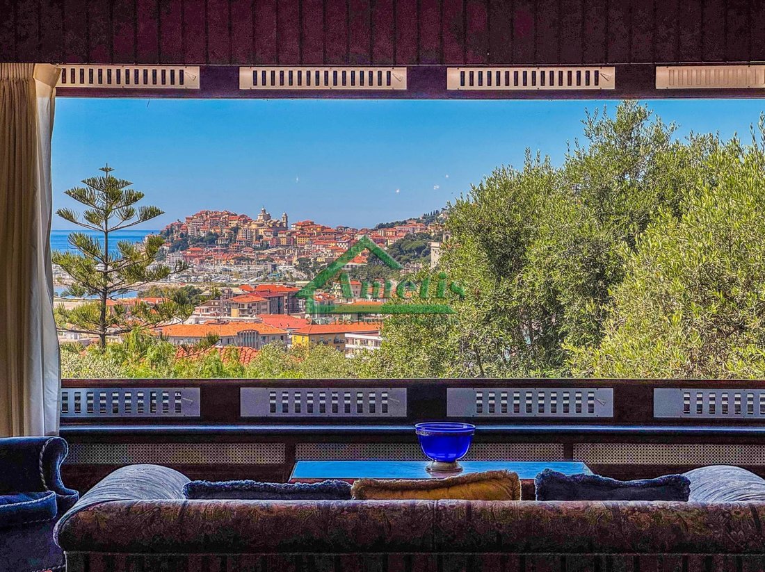 Villa in Oneglia, Imperia, Liguria 2 - 16191413