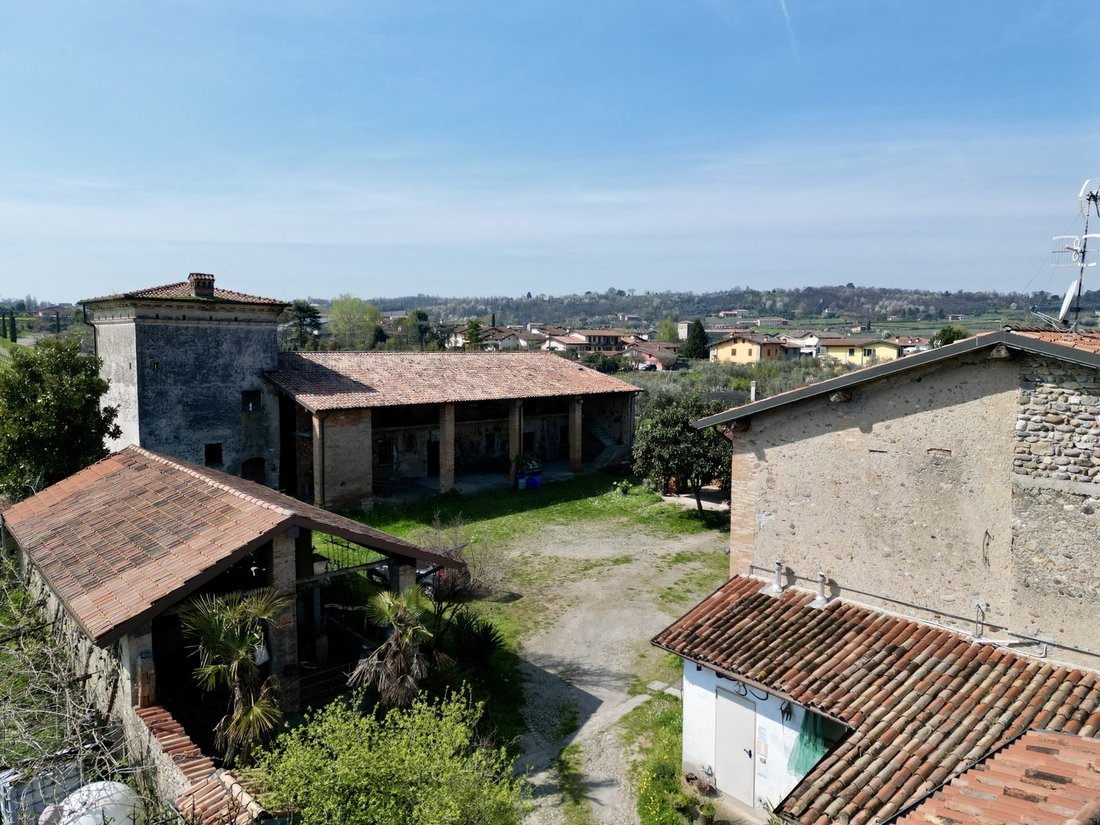 Country House in Adro, Lombardy, Italy 3 - 16195401
