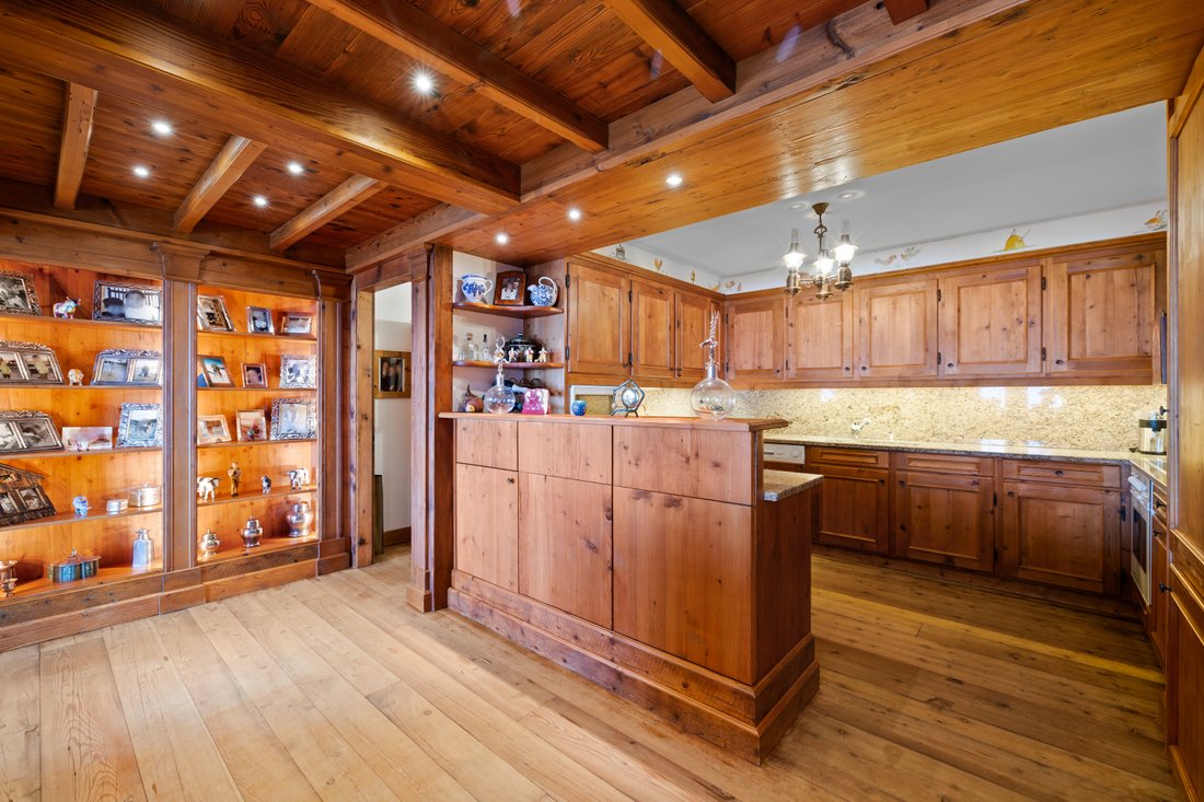 Apartment in Crans-Montana, Valais, Switzerland 3 - 16188106