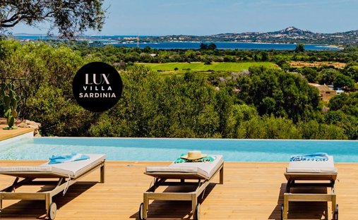 Villa in Porto Rotondo, Olbia, Sardinia 1