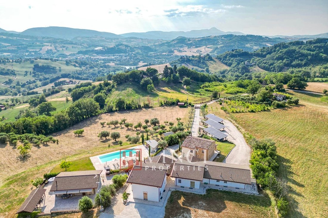 Country House in Tolentino, Marche, Italy 5 - 16196620