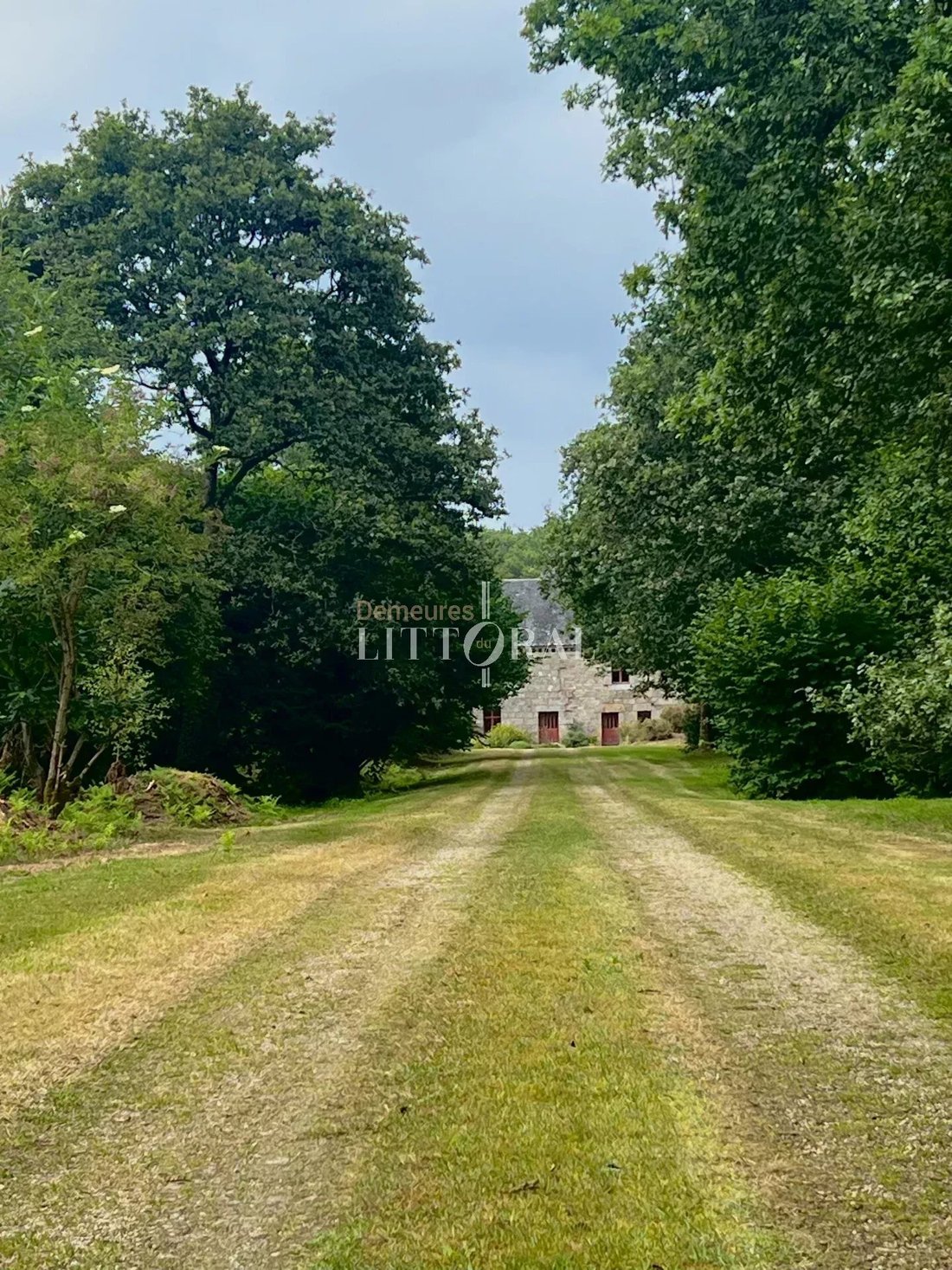 Estate in Sud Est, Guingamp, France 2 - 15980664