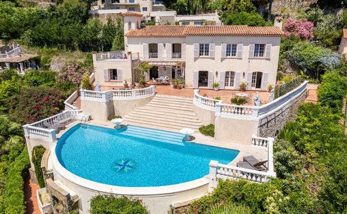 House in Brusquet-Retenaou-Devens, Vallauris, France 1