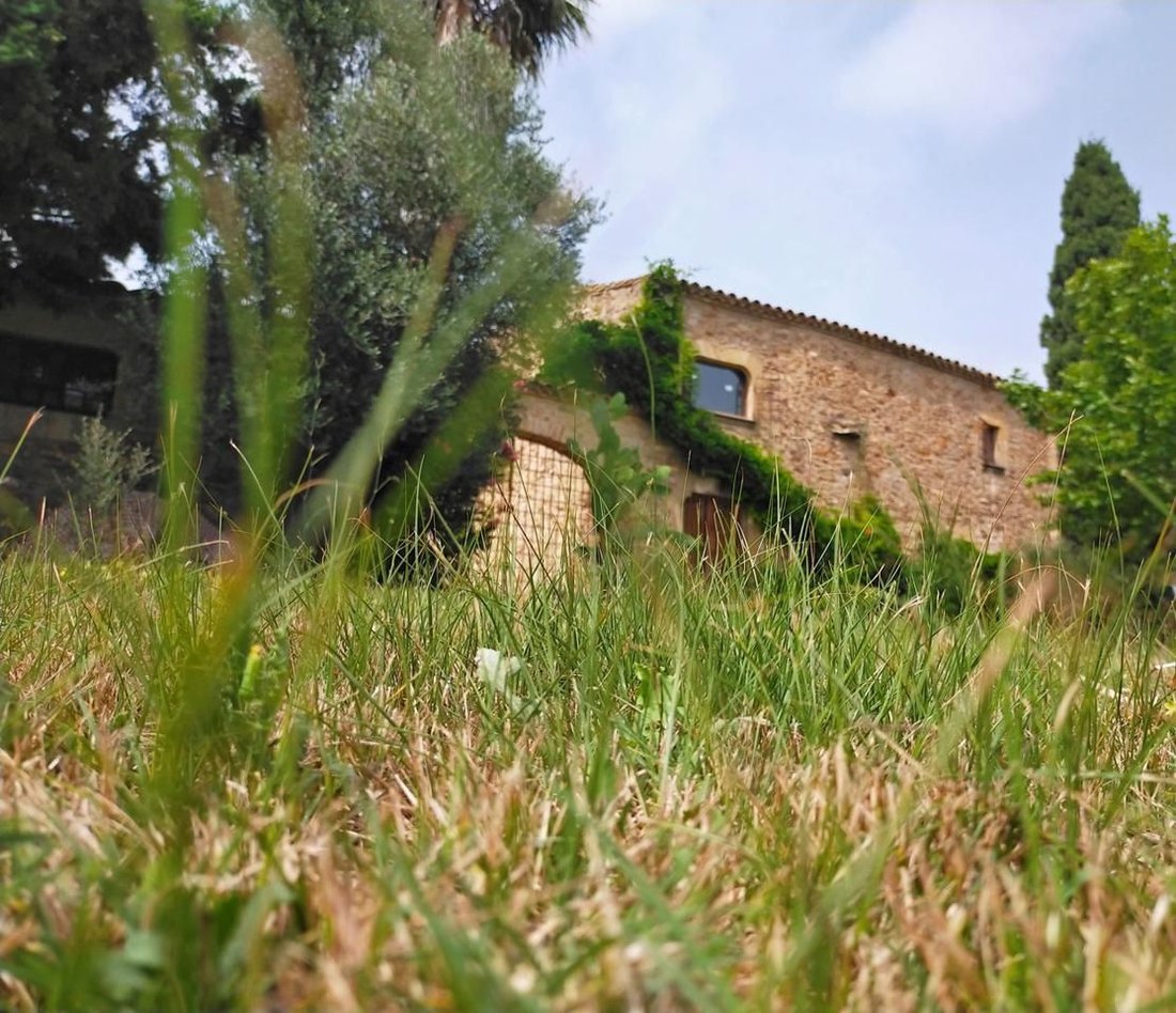 Villa in Quart, Catalonia, Spain 3 - 16200740