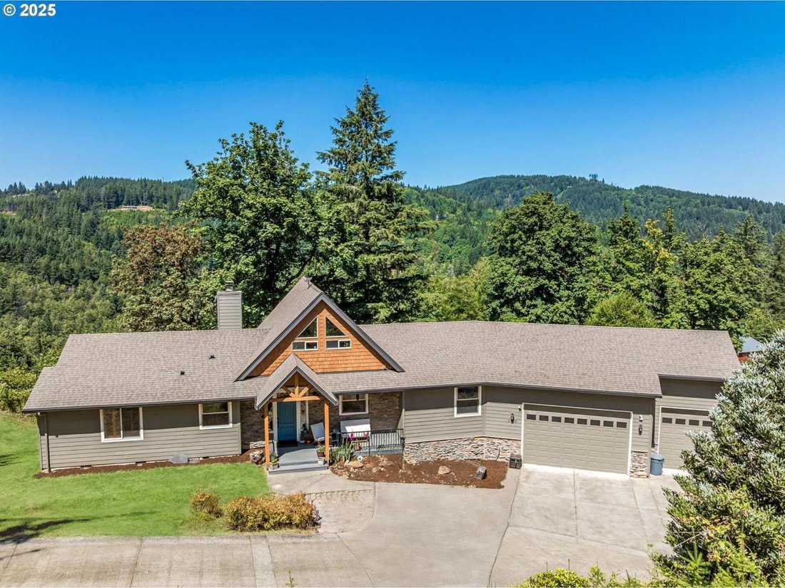 House in Washougal, Washington, United States 1 - 16201204