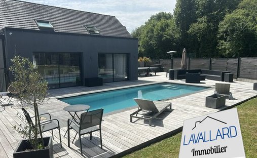 House in Bacouel-sur-Selle, Hauts-de-France, France 1