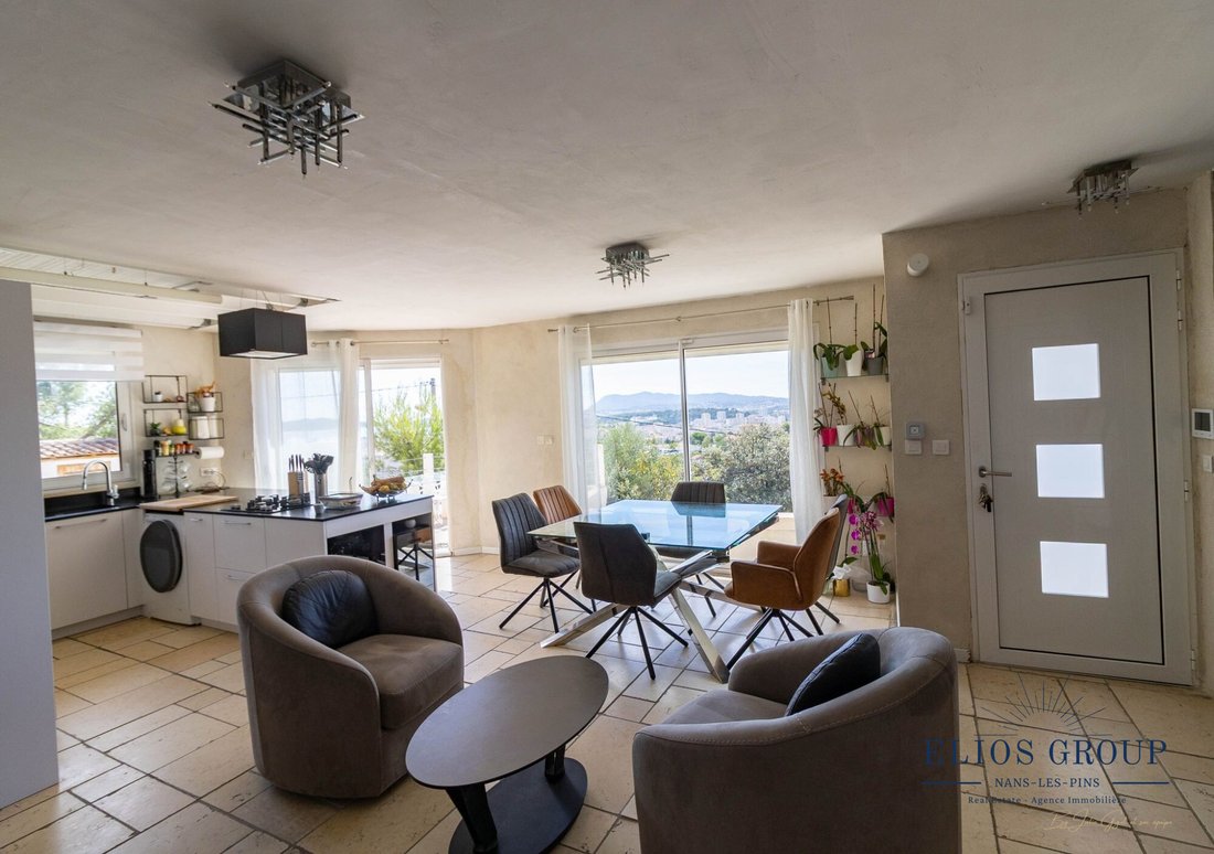 House in Aguillon, Toulon, France 5 - 16135150
