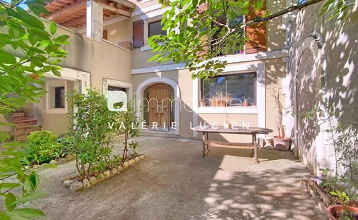 Haus in Eyragues, Provence-Alpes-Côte d'Azur, Frankreich 1