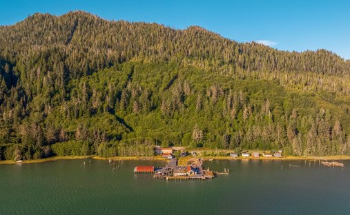 Casa en Port Edward, Columbia Británica, Canadá 1