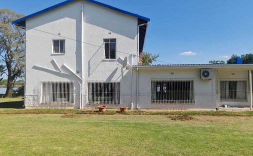 Farm Ranch in Vanderbijlpark, Free State, South Africa 1