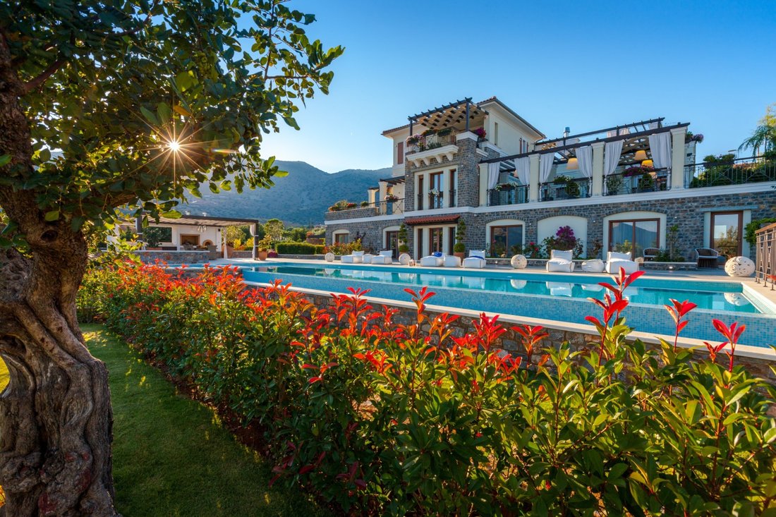 Villa in Community of Elounta, Agios Nikolaos Municipal Unit, Greece 3 - 16203759