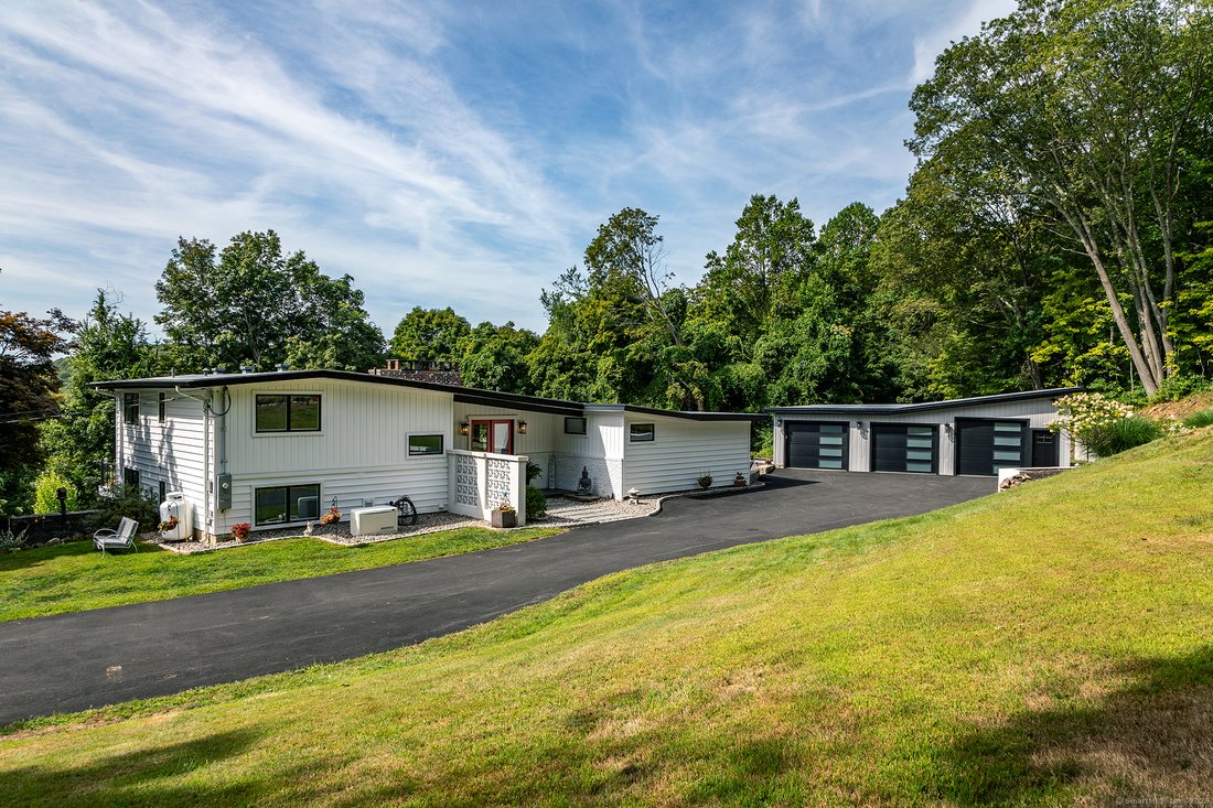 House in New Fairfield, Connecticut, United States 2 - 15711111