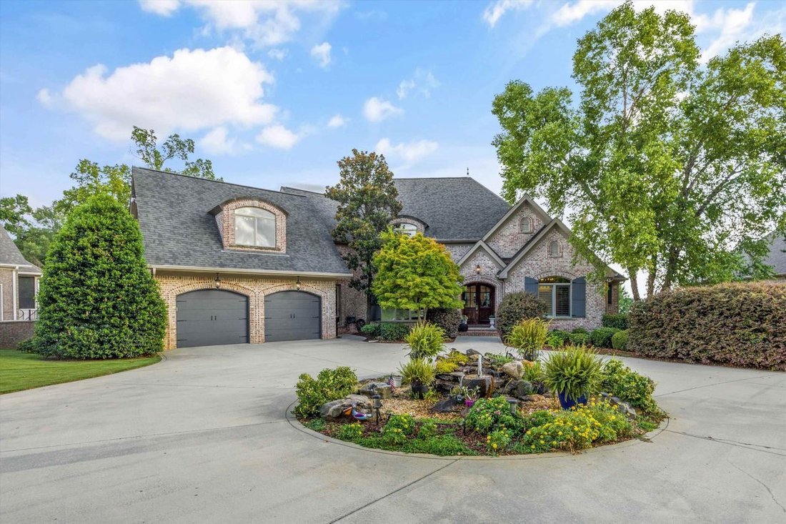 House in Athens, Alabama, United States 5 - 16205082