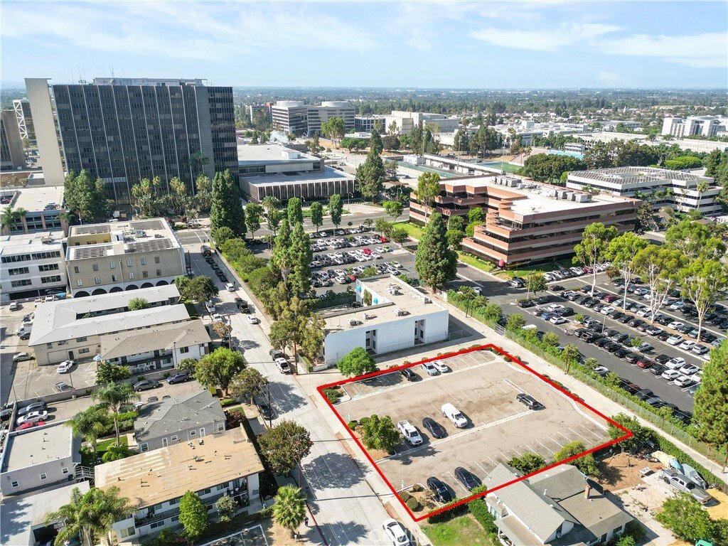 Land in Santa Ana, California, United States 2 - 16207232