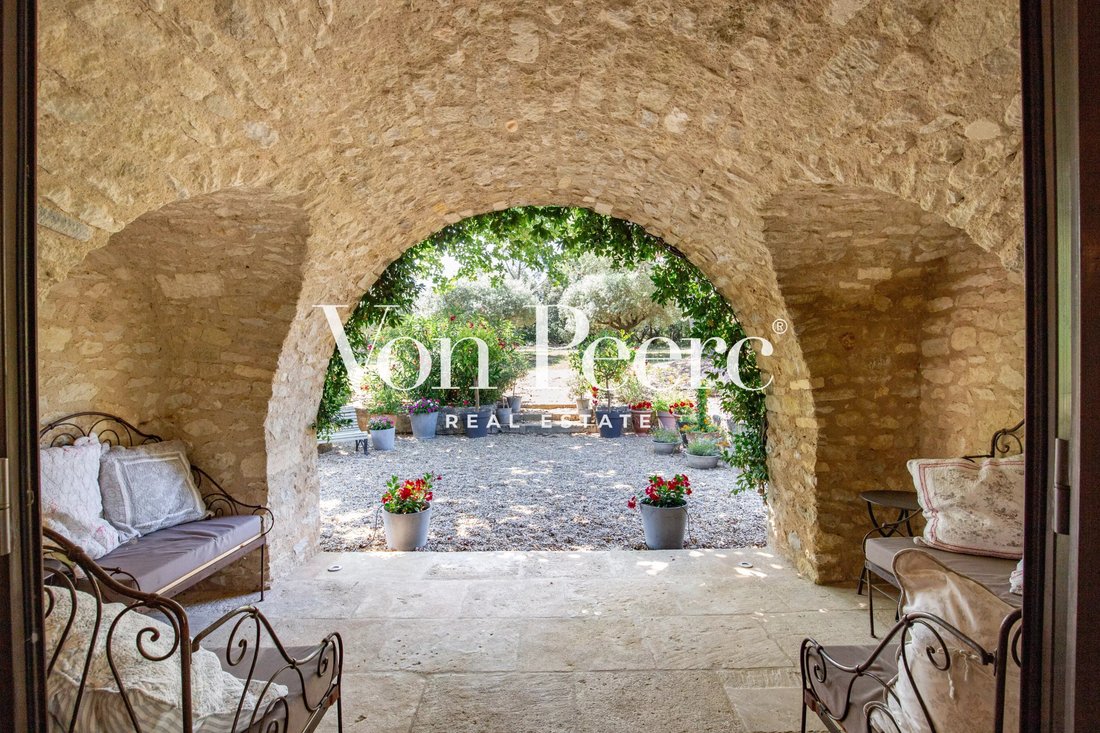 House in Eygalières, Provence-Alpes-Côte d'Azur, France 3 - 16203127