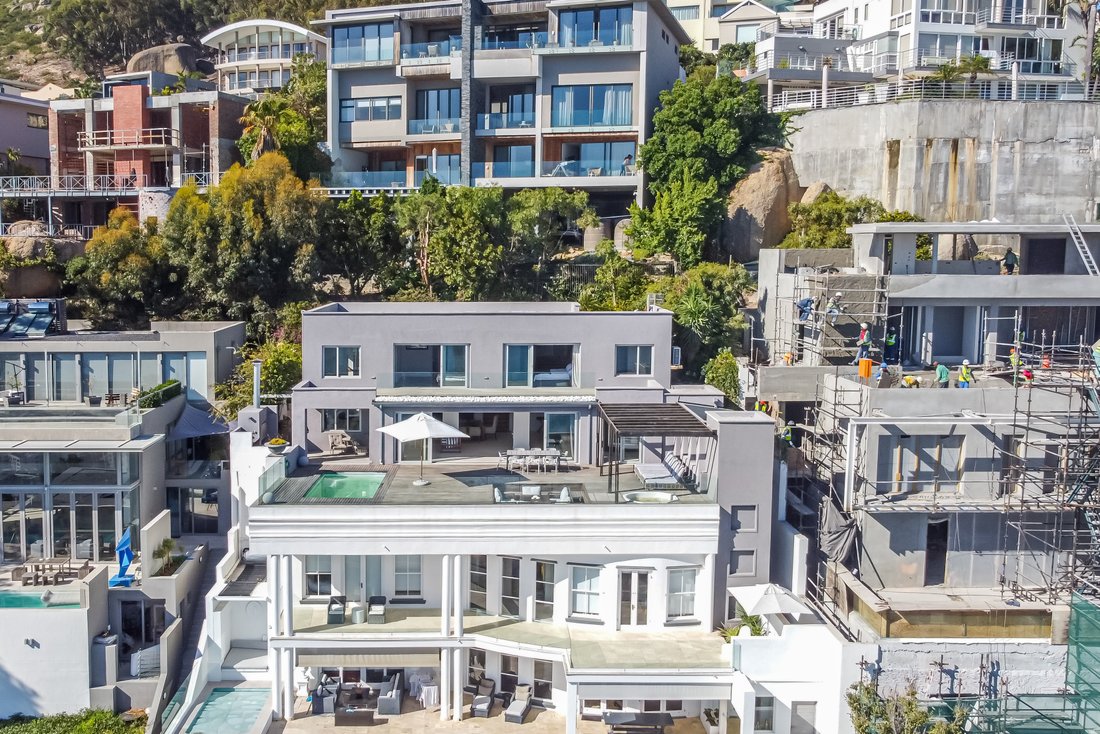 Apartment in Bantry Bay, Cape Town, South Africa 1 - 16203501