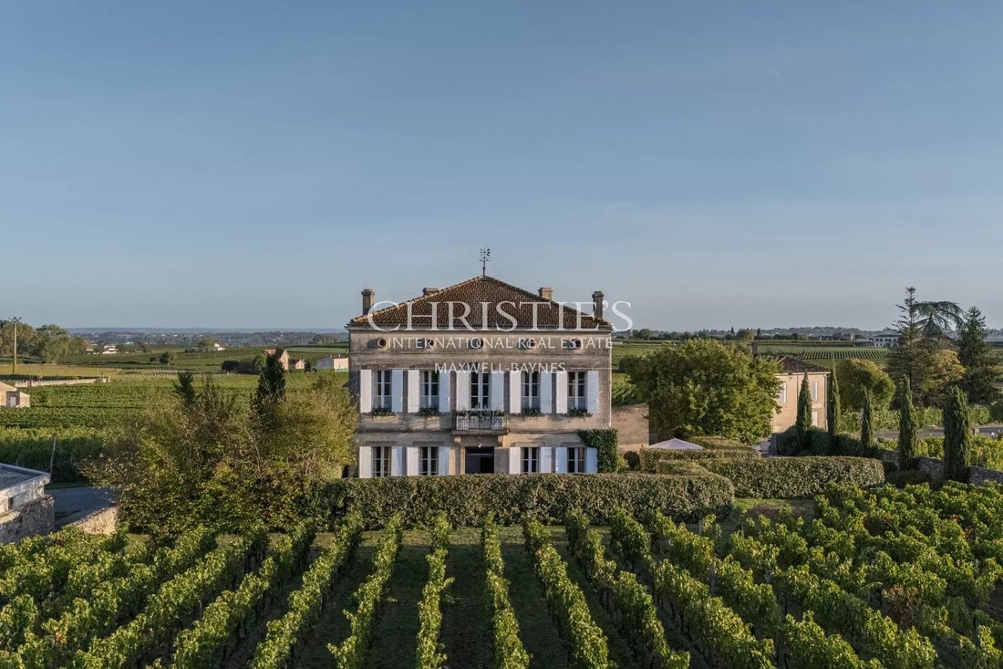 Domaine à Saint-Émilion, Nouvelle-Aquitaine, France 1 - 16146002