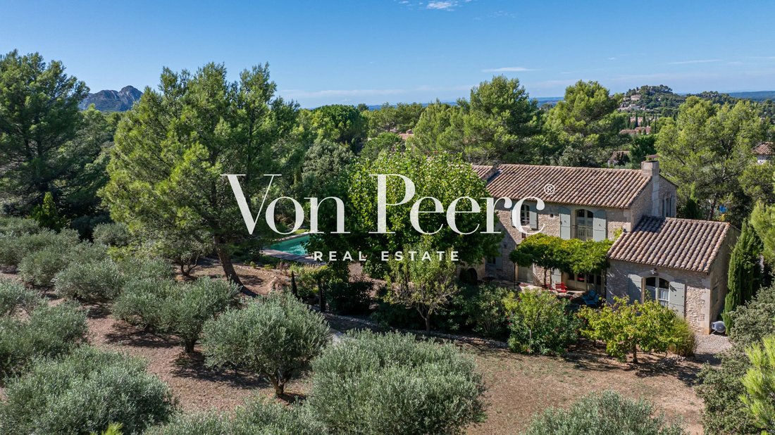House in Eygalières, Provence-Alpes-Côte d'Azur, France 5 - 16203127