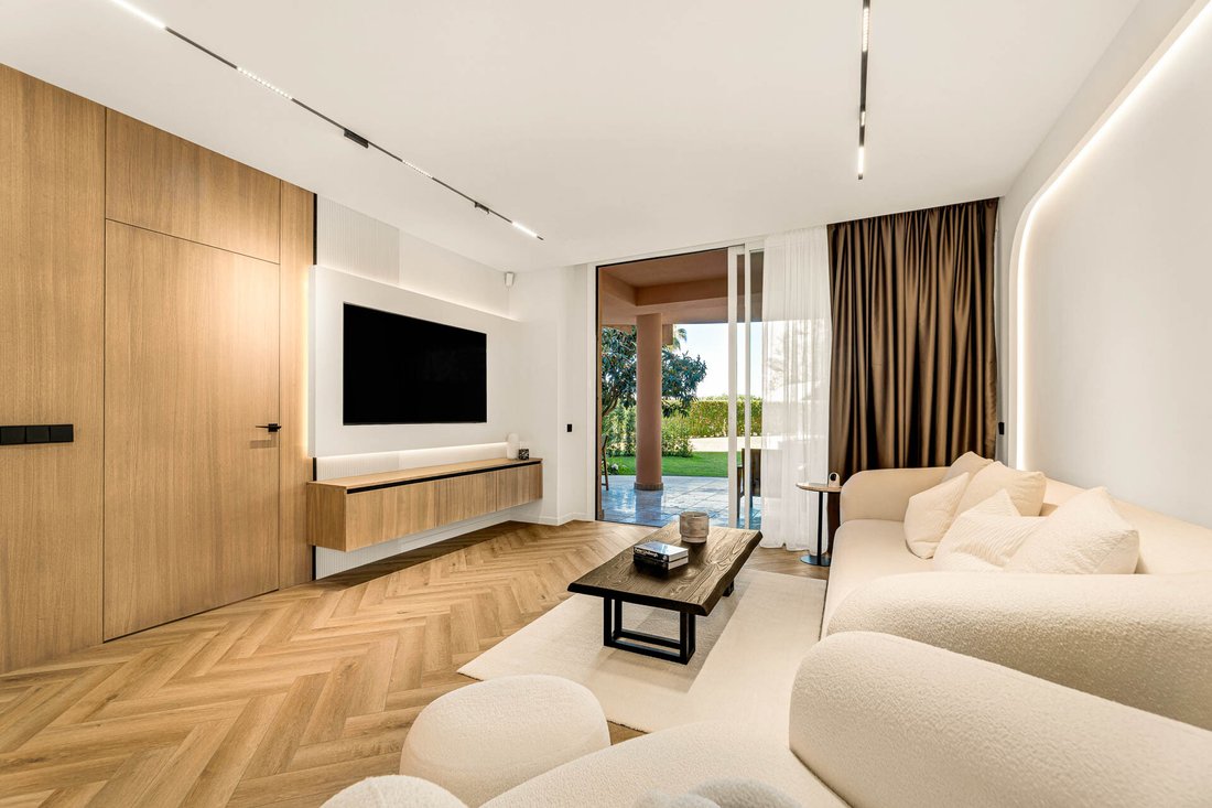 Apartment in Nueva Andalucia, Marbella, Spain 5 - 16204083