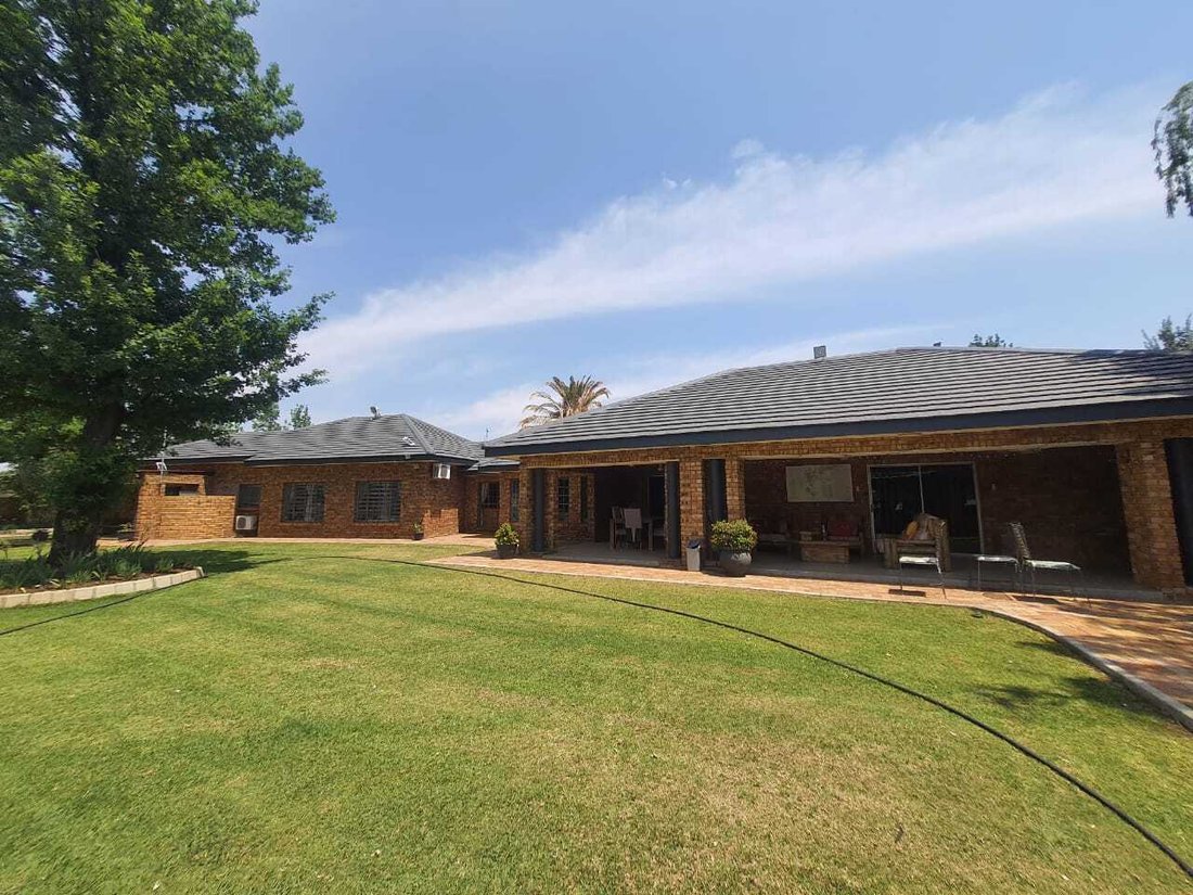 Farm Ranch in Vanderbijlpark, Free State, South Africa 5 - 16203524