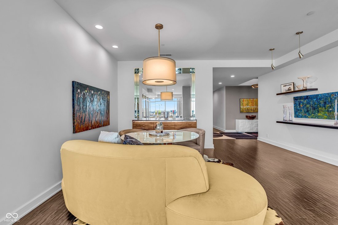 House in Indianapolis, Indiana, United States 5 - 16204961
