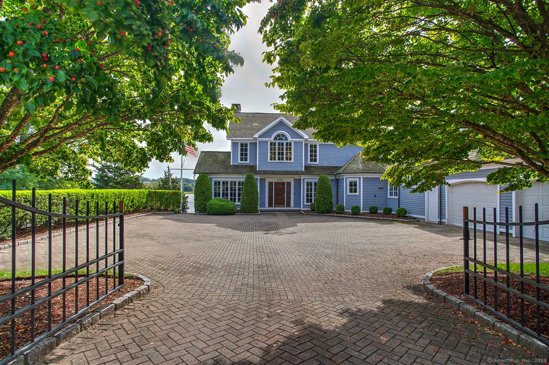 House in Stratford, Connecticut, United States 2 - 16205489