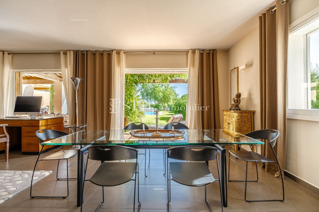 Villa in Grimaud, Provence-Alpes-Côte d'Azur, France 5 - 16206773