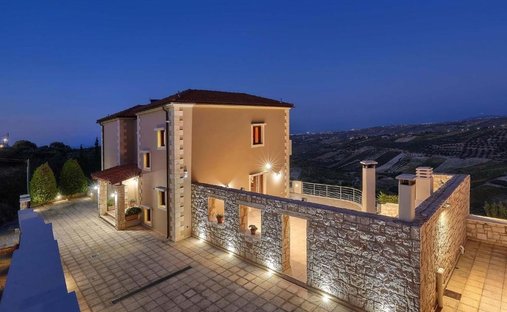 Villa in Community of Voute, Heraklion, Griechenland 1