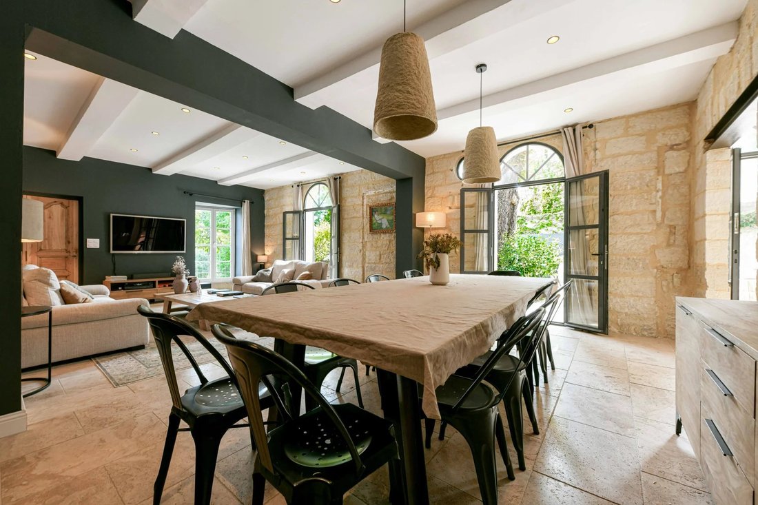 Maison de ville à Uzès, Occitanie, France 2 - 16202991