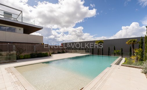 Apartment in Boadilla del Monte, Community of Madrid, Spain 1