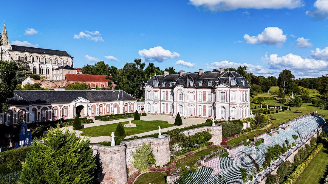 Chateau in Abbeville, Hauts-de-France, France 1 - 16202333