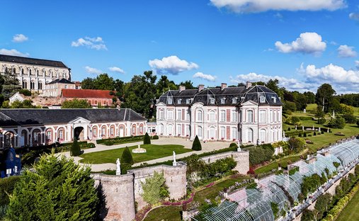 Chateau  en Abbeville, Alta Francia, Francia 1