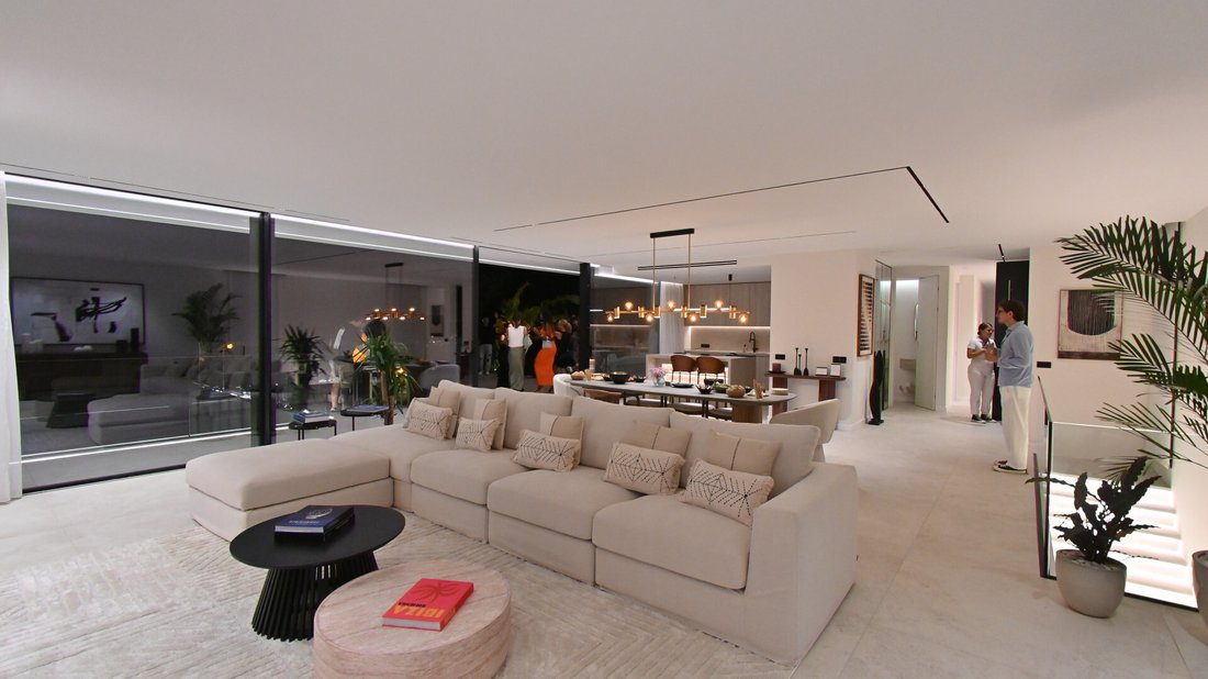 Villa in Roca Llisa, Santa Eularia des Riu, Balearic Islands 3 - 16206870