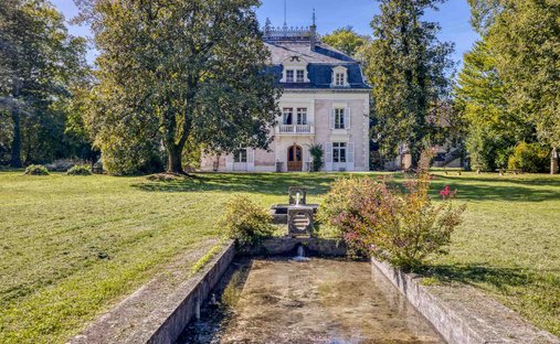 Haus in Massignieu-de-Rives, Auvergne-Rhone-Alpen, Frankreich 1