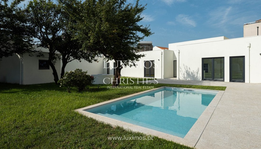 Villa in Lordelo do Ouro und Massarelos, Distrikt Porto, Portugal 3 - 16203349