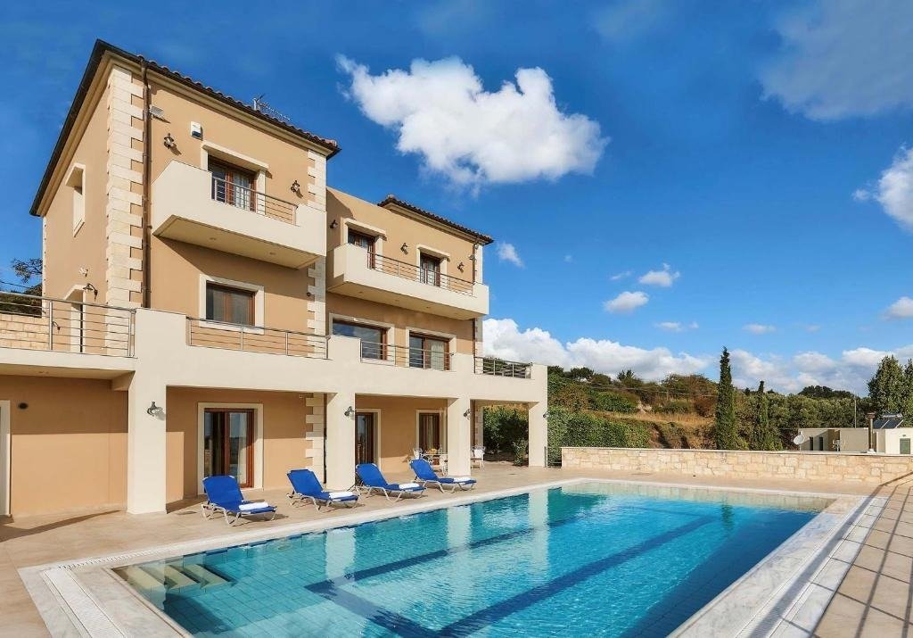Villa in Community of Voute, Heraklion, Greece 2 - 16202278