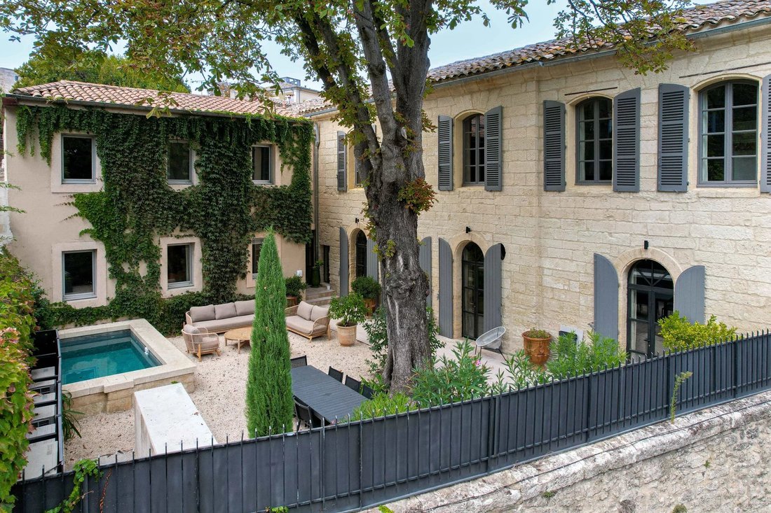 Maison de ville à Uzès, Occitanie, France 1 - 16202991