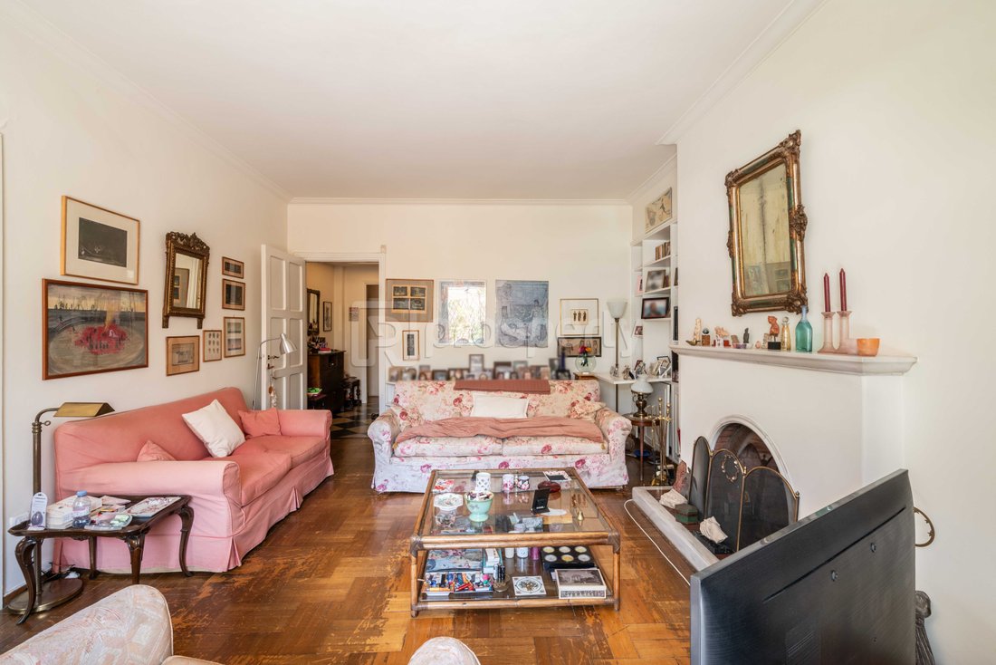 Apartment in Sunoikia Kolonakiou, 1st District of Athens, Athens 2 - 16202328