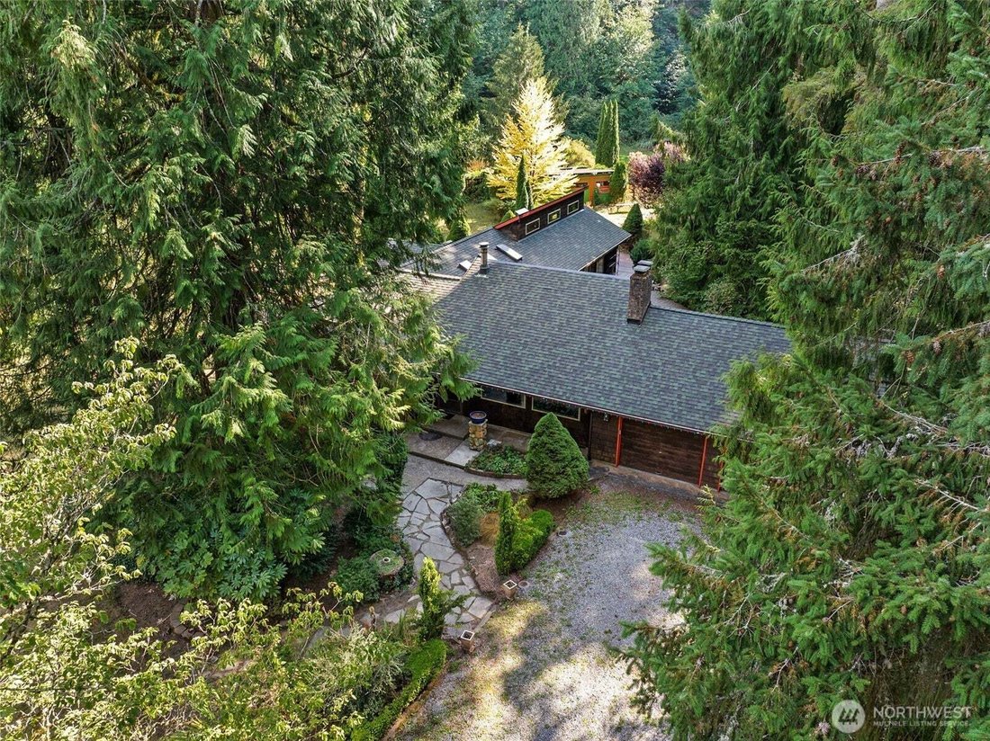 House in Orting, Washington, United States 1 - 16203323