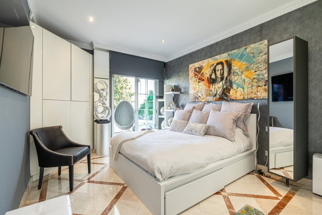 Apartment in Puerto Banus, Marbella, Spain 4 - 16206904