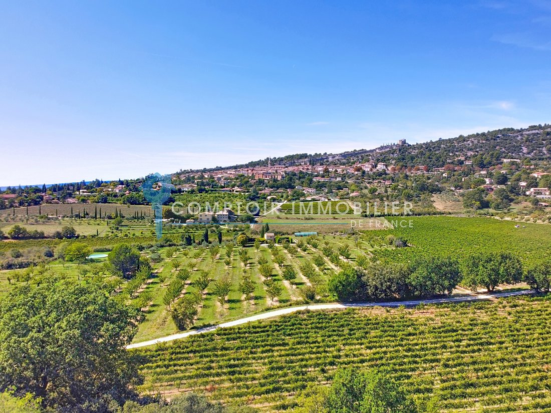 House in Saint-Saturnin-lès-Apt, Provence-Alpes-Côte d'Azur, France 2 - 16204182