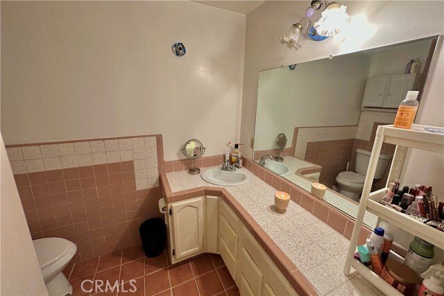 House in Downey, California, United States 2 - 16203720
