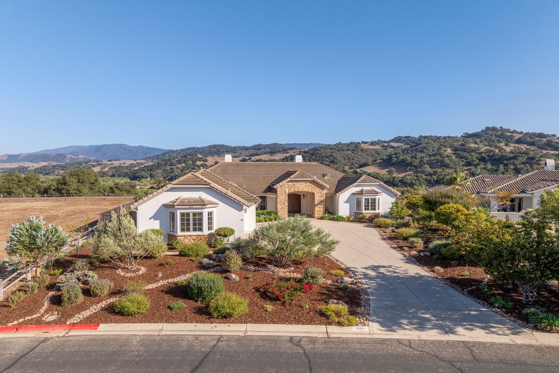 House in Solvang, California, United States 1 - 16203819