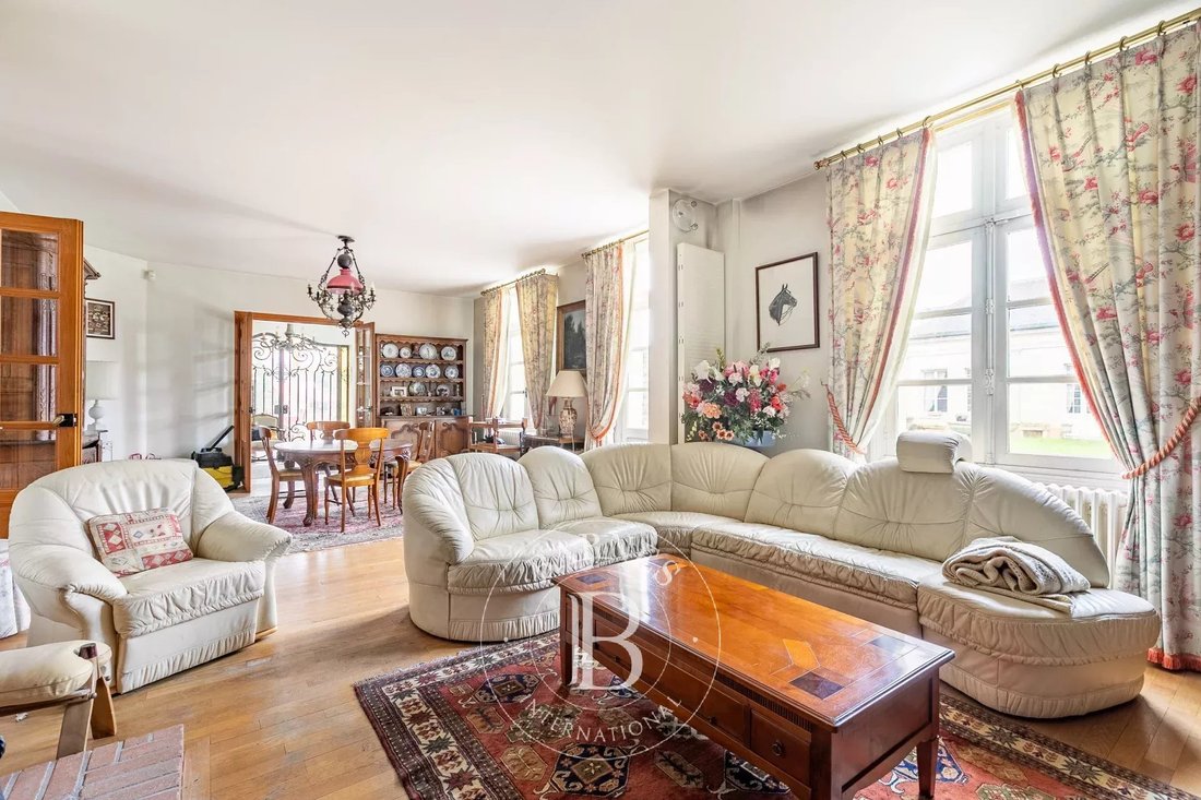 House in Compiegne, Hauts-de-France, France 5 - 13912614