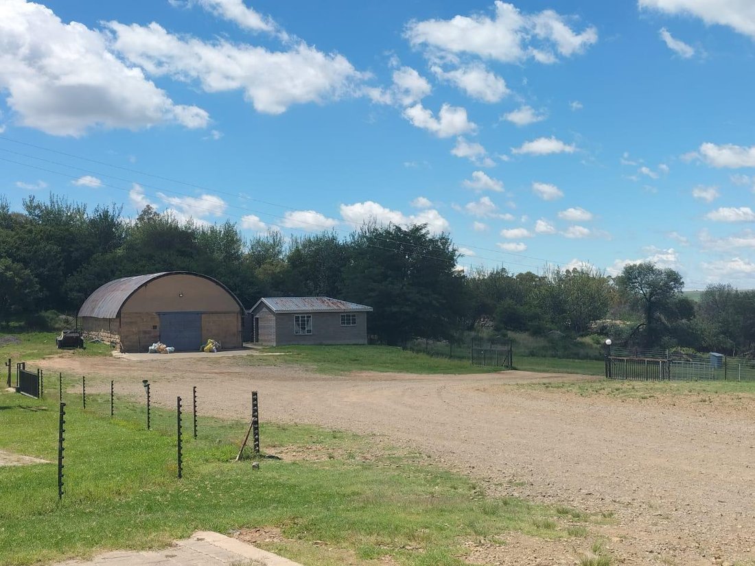 Farm Ranch in Bethlehem, Free State, South Africa 2 - 16207987