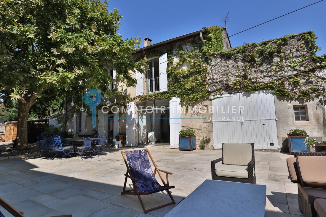 House in Noves, Provence-Alpes-Côte d'Azur, France 1 - 16204176