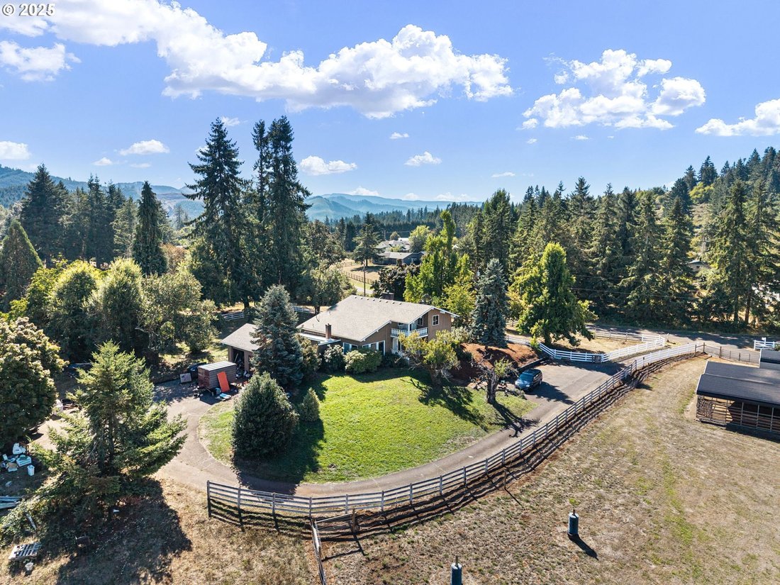 House in Cottage Grove, Oregon, United States 2 - 16193776