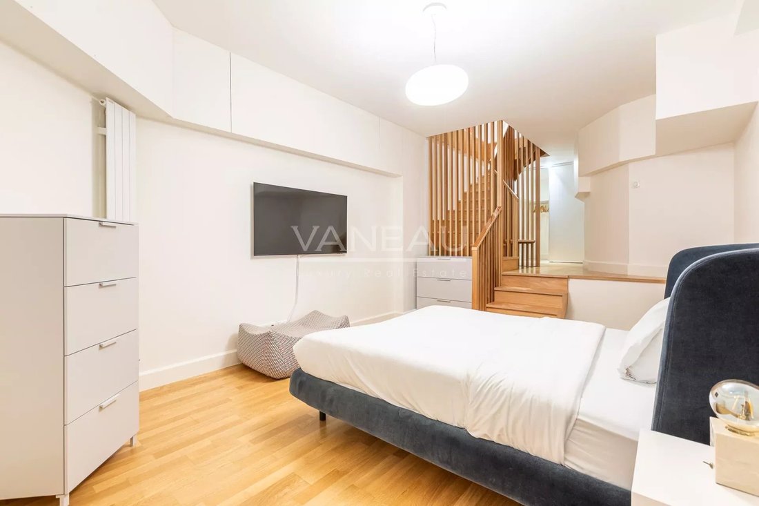 Apartment in Porte Dauphine, Paris 16e Arrondissement, Paris 5 - 13307957