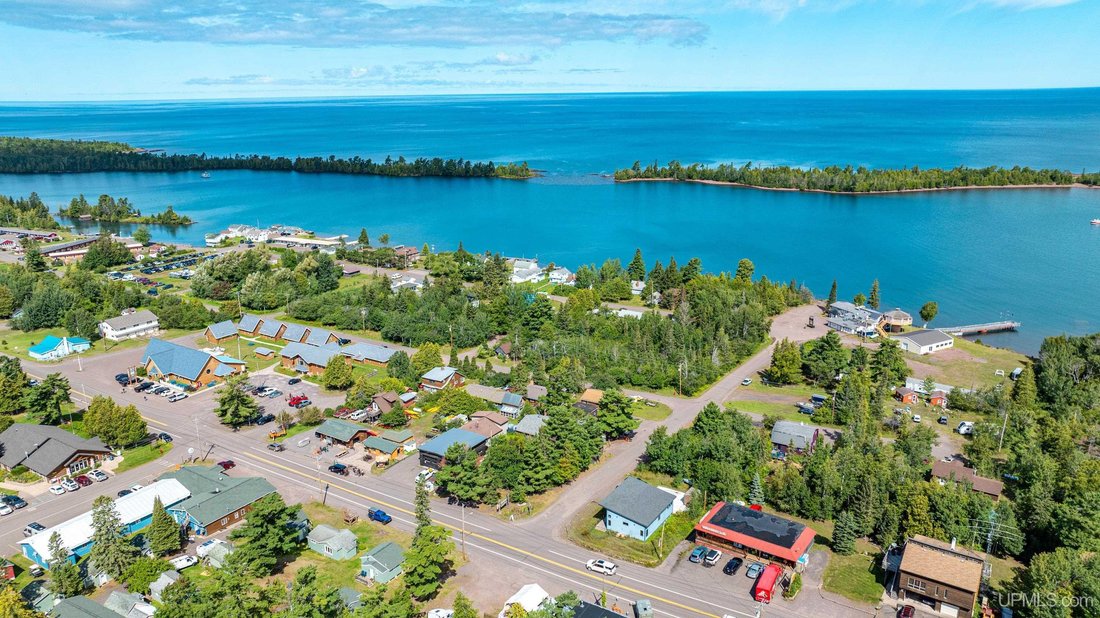 House in Eagle Harbor, Michigan, United States 1 - 16202284
